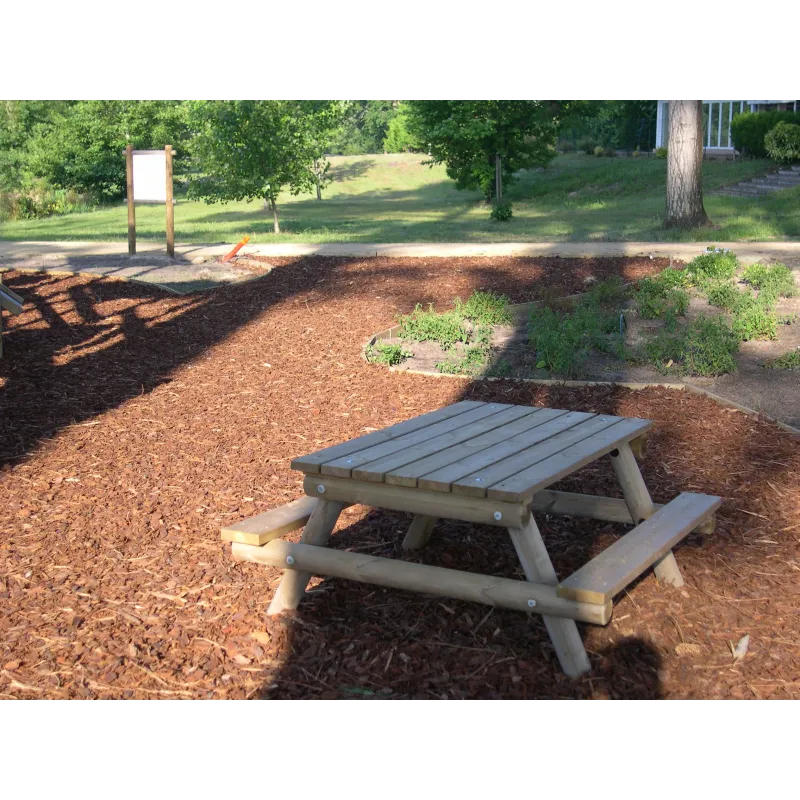 Table pique-nique en bois pour enfants