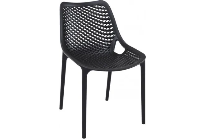 Chaise noire pour intérieur et extérieur