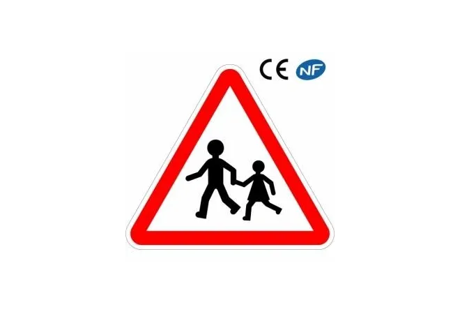 Panneau de circulation annonçant un endroit fréquenté par les enfants (A13a)