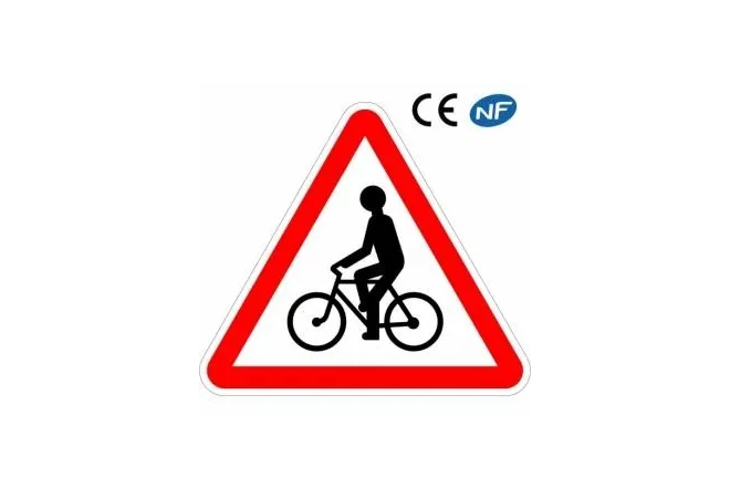 Panneau routier signalant le passage de cyclistes ou cyclomotoristes (A21)