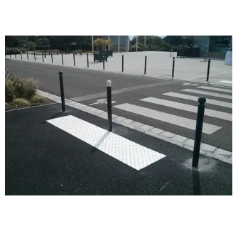 Visuel de la bande de protection pour trottoir